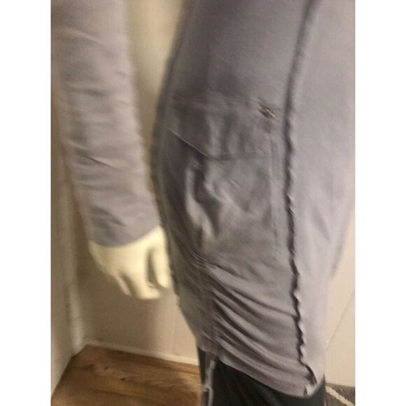 Anama Lightweight Womens Small Gray Ruched Sides Tunic Dress Graphics Peace Sign - Picture 6 of 7